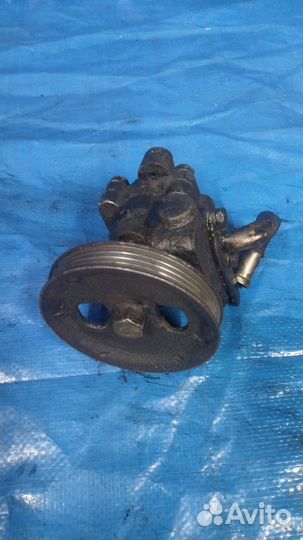 Насос гидроусилителя насос гур Hyundai Starex D4BH