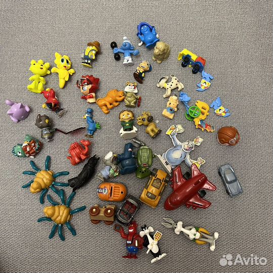 Киндер-сюрприз и игрушки