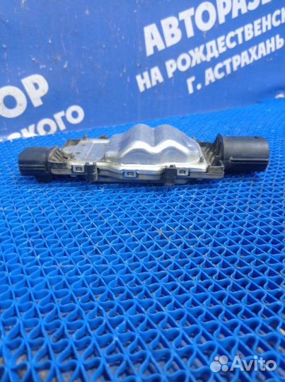 Блок управления вентилятором Ford Focus 3 седан