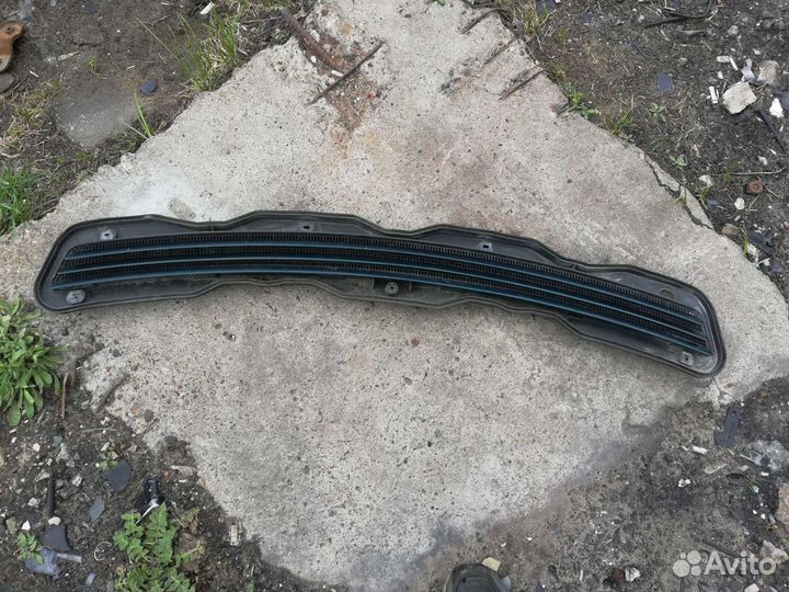 Панель вентиляционная Мерседес W210