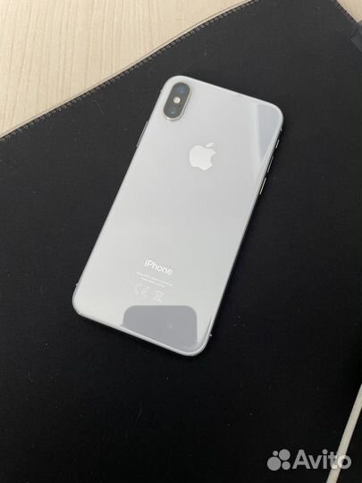 iPhone X, 64 ГБ