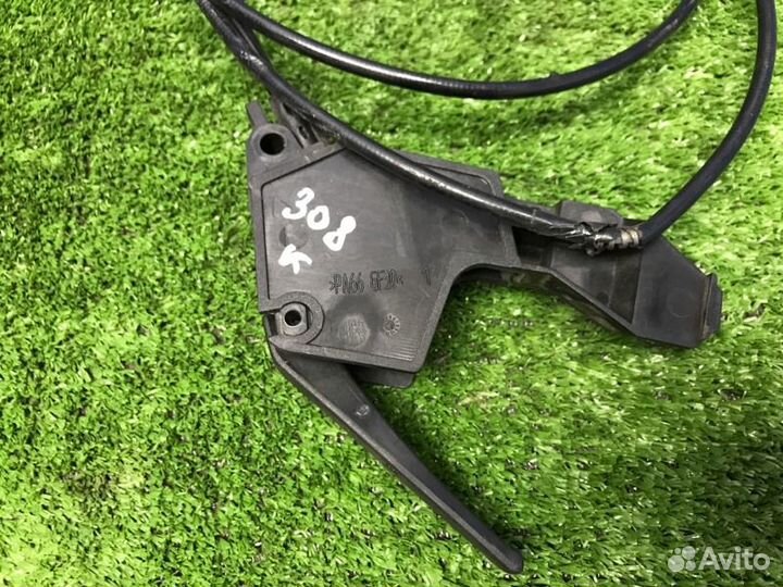 Трос открывания капота передний Peugeot 308 1.6