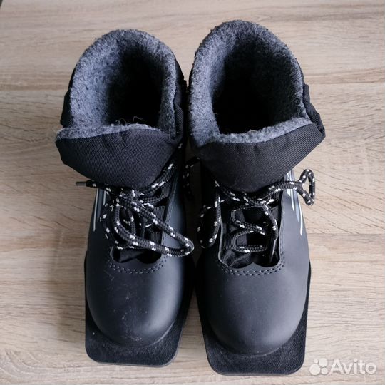 Беговые лыжи