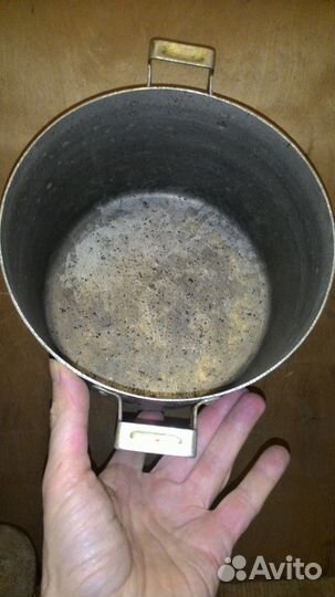 Кастрюля алюминиевая