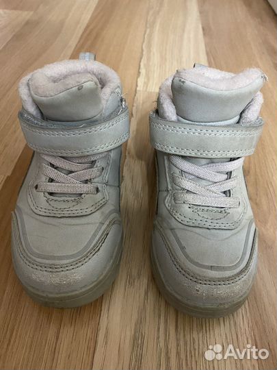 Ботинки демисезонные для девочки 23 размер