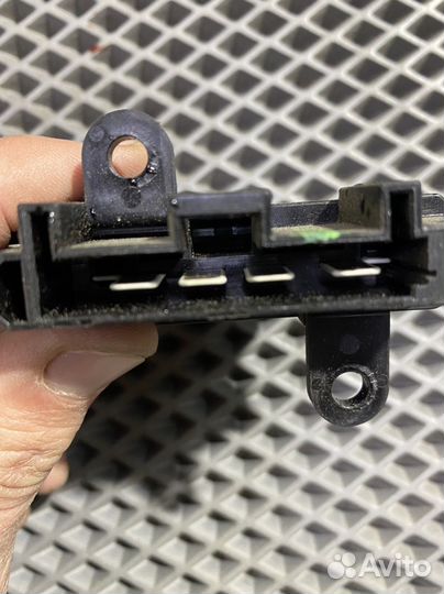 Резистор печки Renault megane 3/Fluence