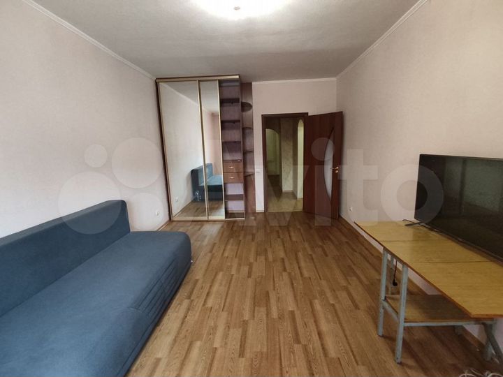 2-к. квартира, 56,3 м², 1/9 эт.