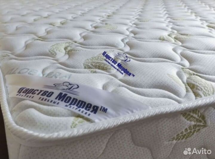 Наматрасник Статус