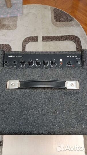 Басовый Комбоусилитель Ampeg BA108