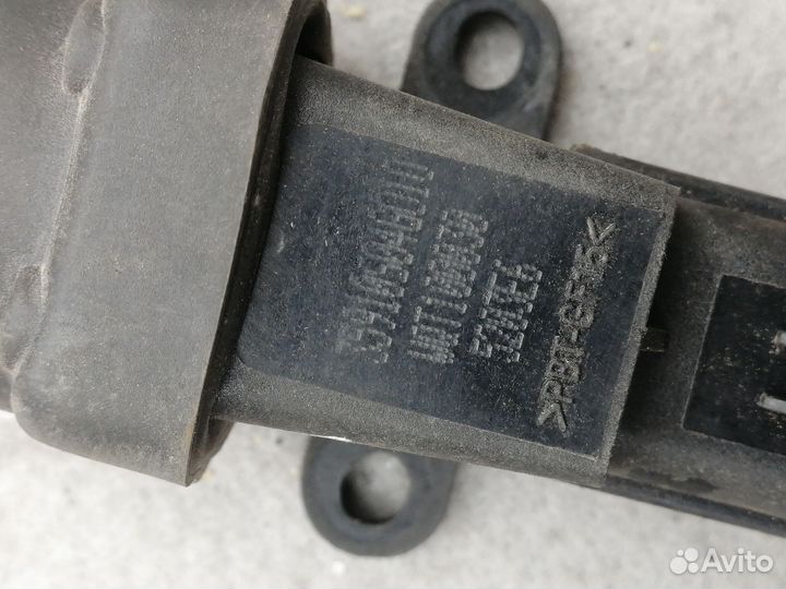 Датчик удара (блокировки топлива) для Honda CR-V 1