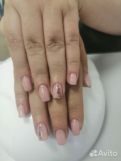 Маникюр, педикюр на дому