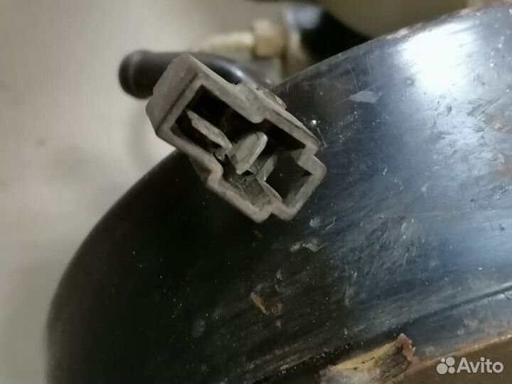 Вакуум и главный тормозной Mitsubishi Mirage 1991