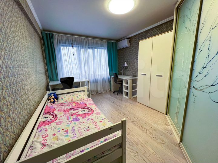 3-к. квартира, 72 м², 5/5 эт.