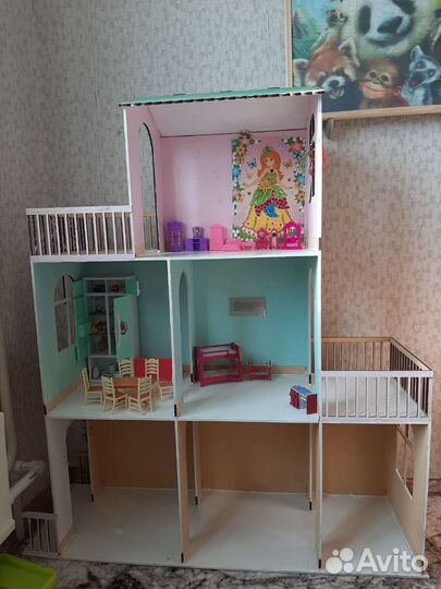 Домик кукольный деревянный