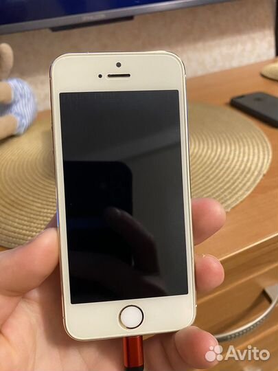iPhone 5S, 16 ГБ