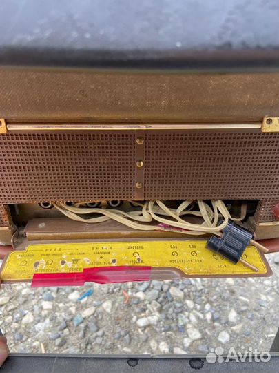 Катушечный магнитофон «Комета»