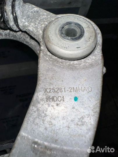 Натяжитель ремня генератора Kia Sorento 4 MQ4 1.6