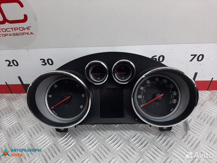 Щиток приборов (приборная панель) Opel Astra