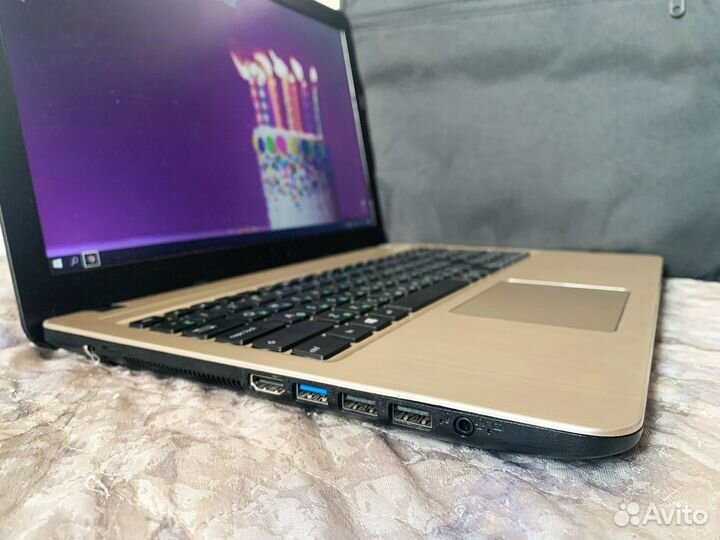 Игровой Asus R540NV + Новая сумка 4Ядра/SSD/920MX