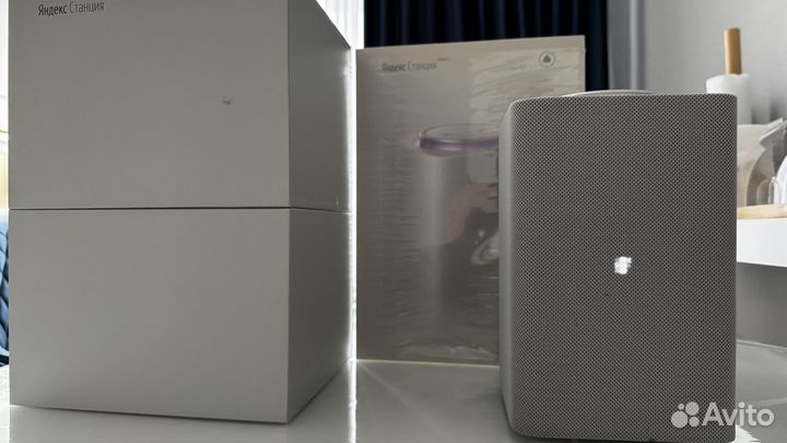 Яндекс станция макс