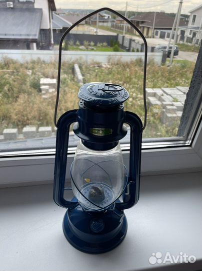 Керосиновая лампа новая