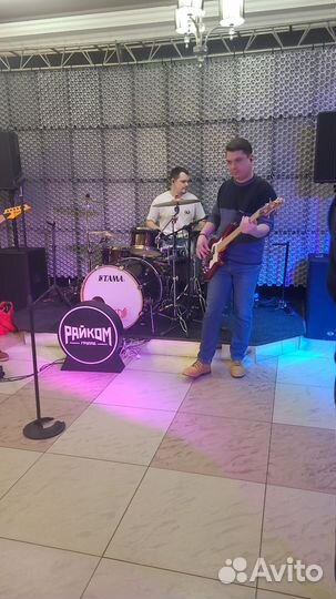 DJ Диджей Ведущая Тамада Певец