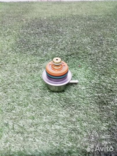 Регулятор давления топлива Audi A8 D3 4E 2004-2