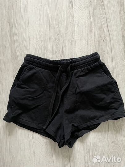 Шорты черные