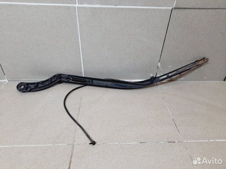 Поводок стеклоочистителя передний правый Jaguar Xf