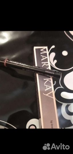 Карандаш для губ