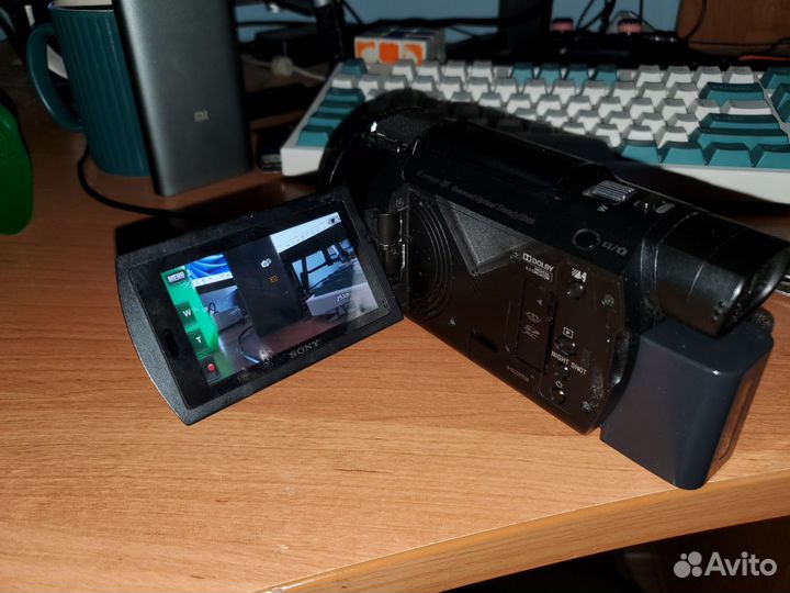 Видеокамера Sony FDR-AX53