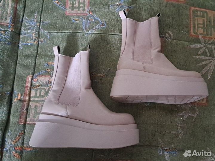 Ботинки на платформе 37