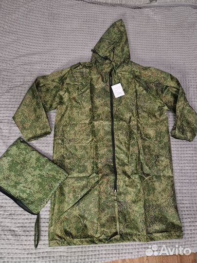 Плащ для защиты от воды