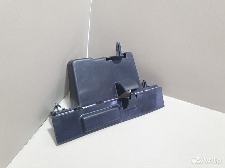 Кронштейн / воздуховод радиатора Renault Logan 2