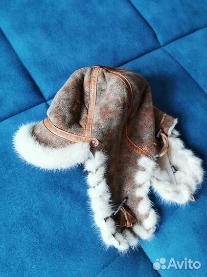 Шапка-ушанка из овчины с норкой