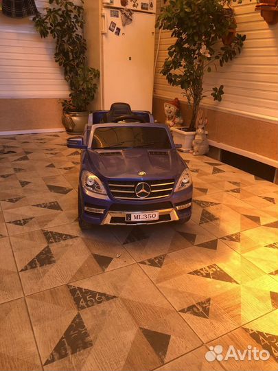 Электромобиль