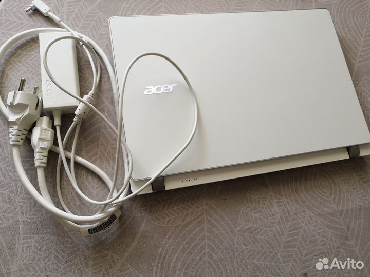Acer aspire V3-371 SSD 120 ram 6гиг Win11