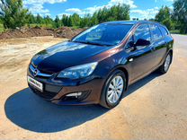 Opel Astra 1.6 MT, 2014, 135 000 км, с пробегом, цена 1 155 000 руб.