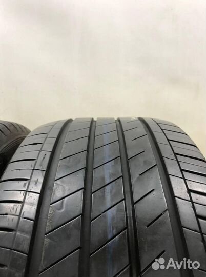 Goodyear EfficientGrip Performance 235/45 R19 95V