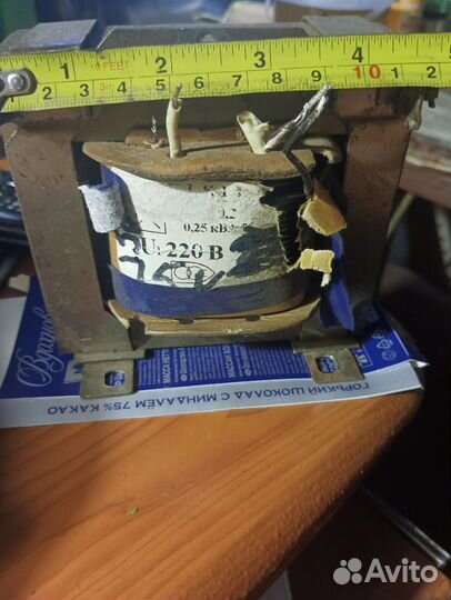 Понижающий трансформатор 220 12