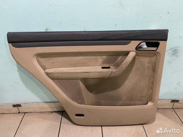 Обшивка двери задняя левая Volkswagen Touran 2