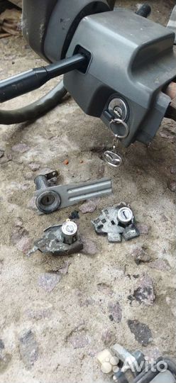 Комплект личинок замков mazda 626 GD