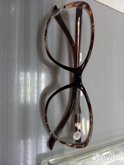 Очки для чтения 2.5