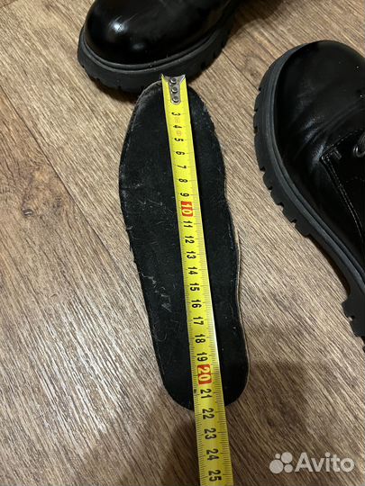 Ботинки весна девочке 34-35 р-р