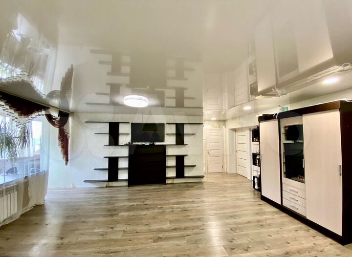 4-к. квартира, 86,5 м², 1/10 эт.