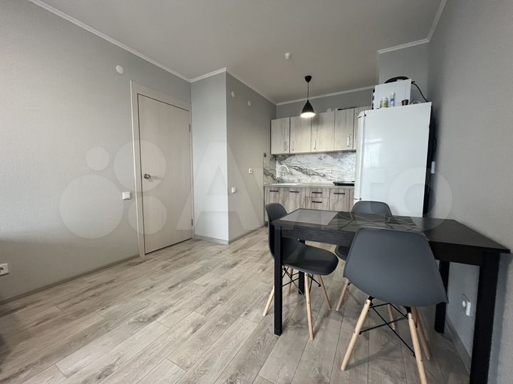 1-к. квартира, 42 м², 13/25 эт.