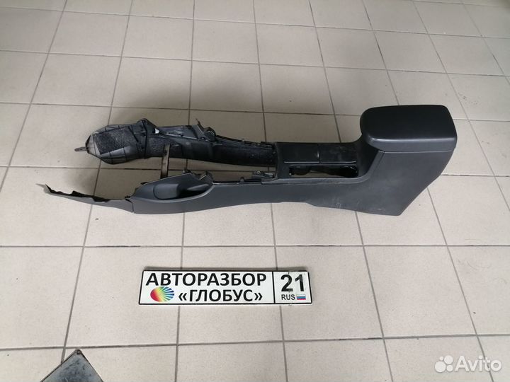 Центральная консоль Toyota Corolla E150