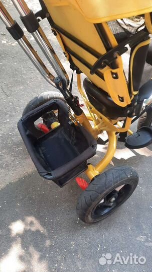 Детский 3х колесный велосипед с ручкой