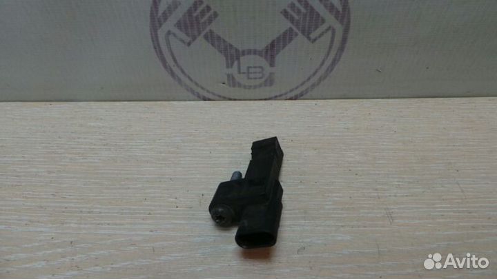 Датчик положения коленвала Peugeot 308 T7 5FS 2012