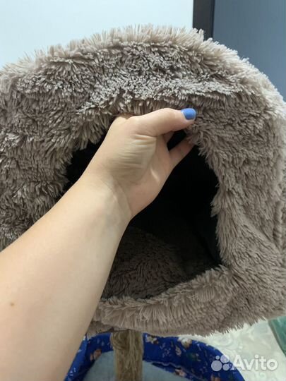 Домик для кошки, когтеточка и лежанка